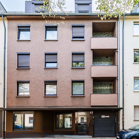 Vaz Apartments E01 Kueche, Tv, Netflix, Ca 15 Min Messe U Hbf إسن المظهر الخارجي الصورة