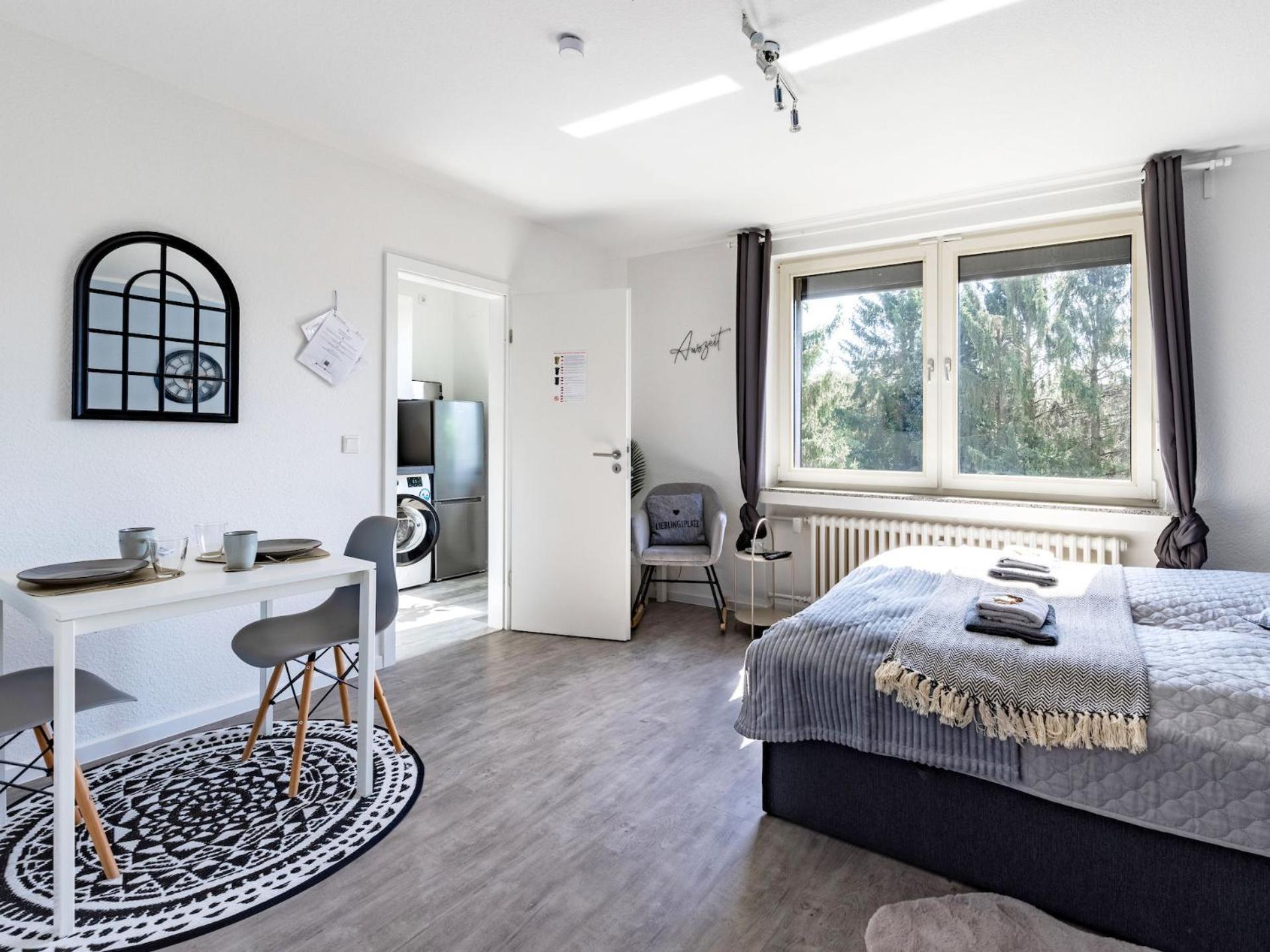 Vaz Apartments E01 Kueche, Tv, Netflix, Ca 15 Min Messe U Hbf إسن المظهر الخارجي الصورة